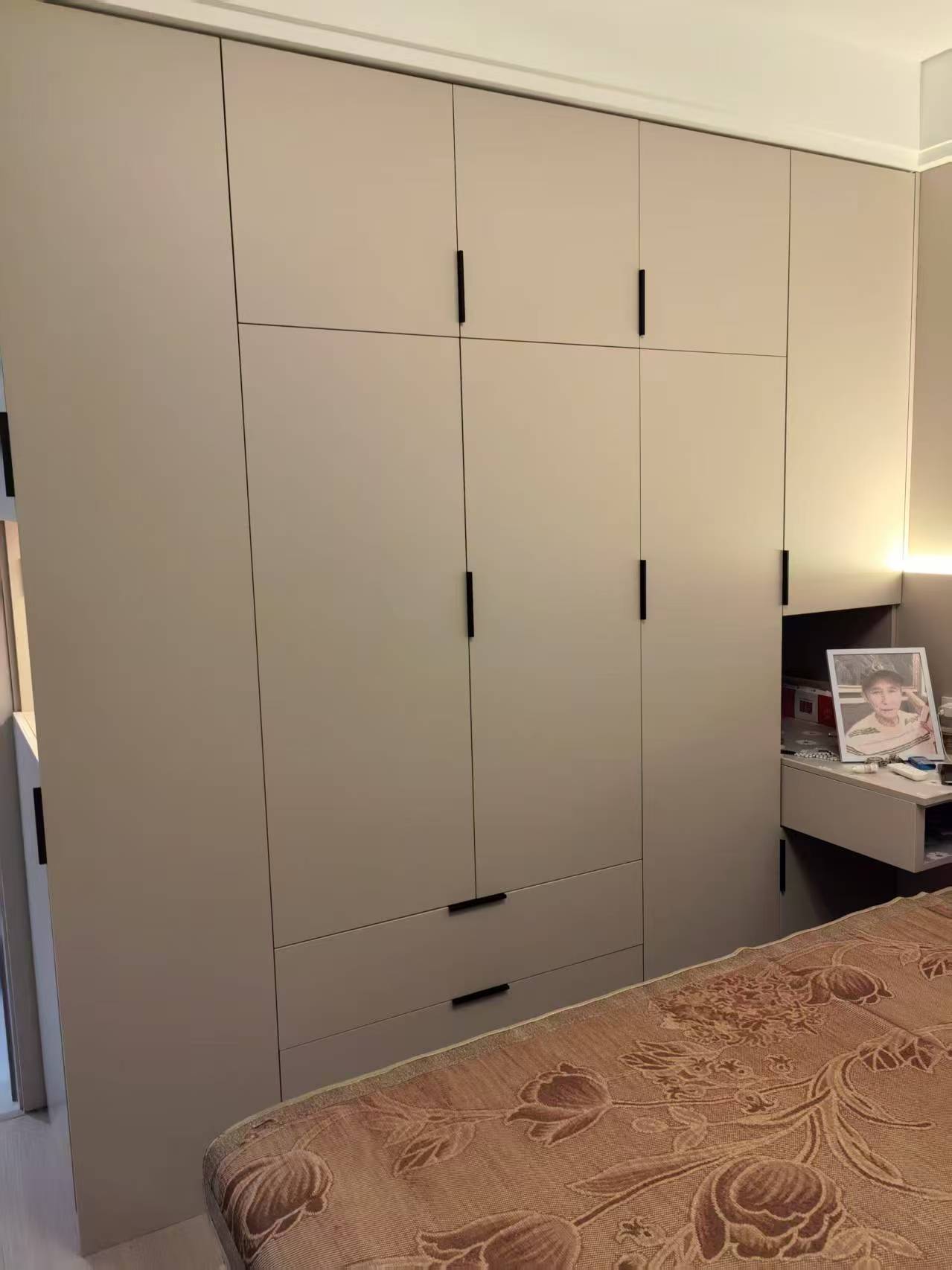 主卧衣帽间